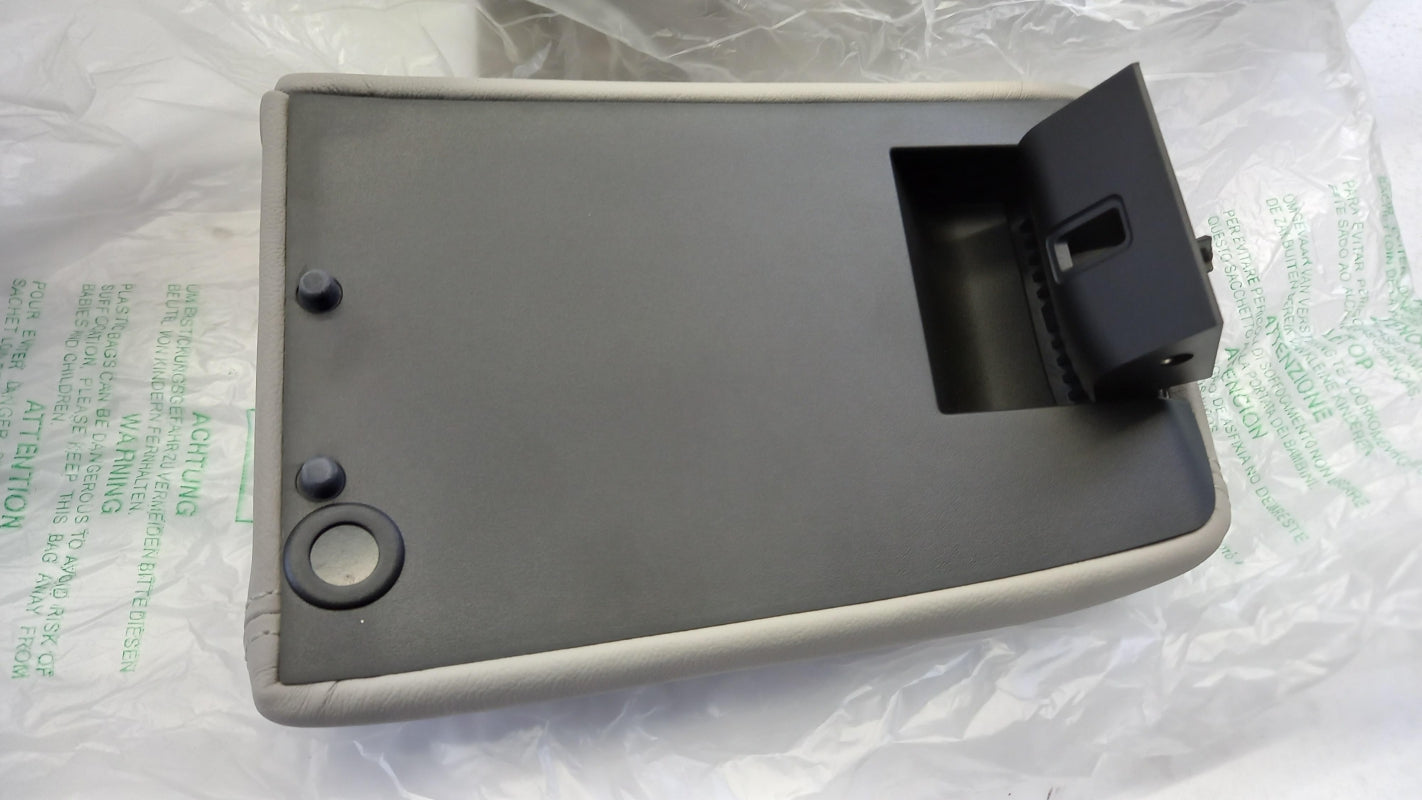 Original AUDI Q7 4L 2007-2015 Mittelarmlehne oben lichtgrau 4L1864250BK56