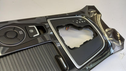 Original HYUNDAI i40 (2011-2019) Mittelkonsole Teil 846033Z010YHG