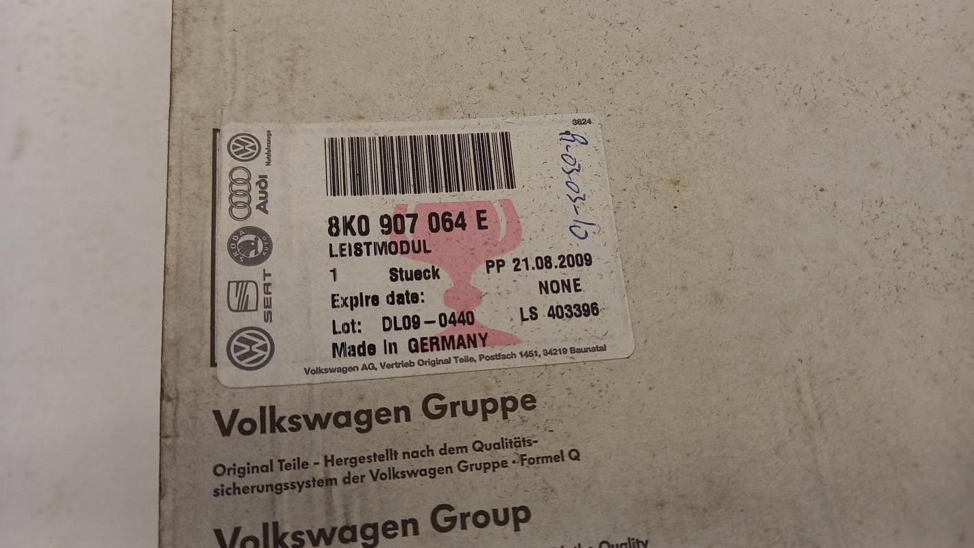 Original AUDI A4 2008-2016 Komfortsystem Bordnetz Steuergerät 8K0907064E