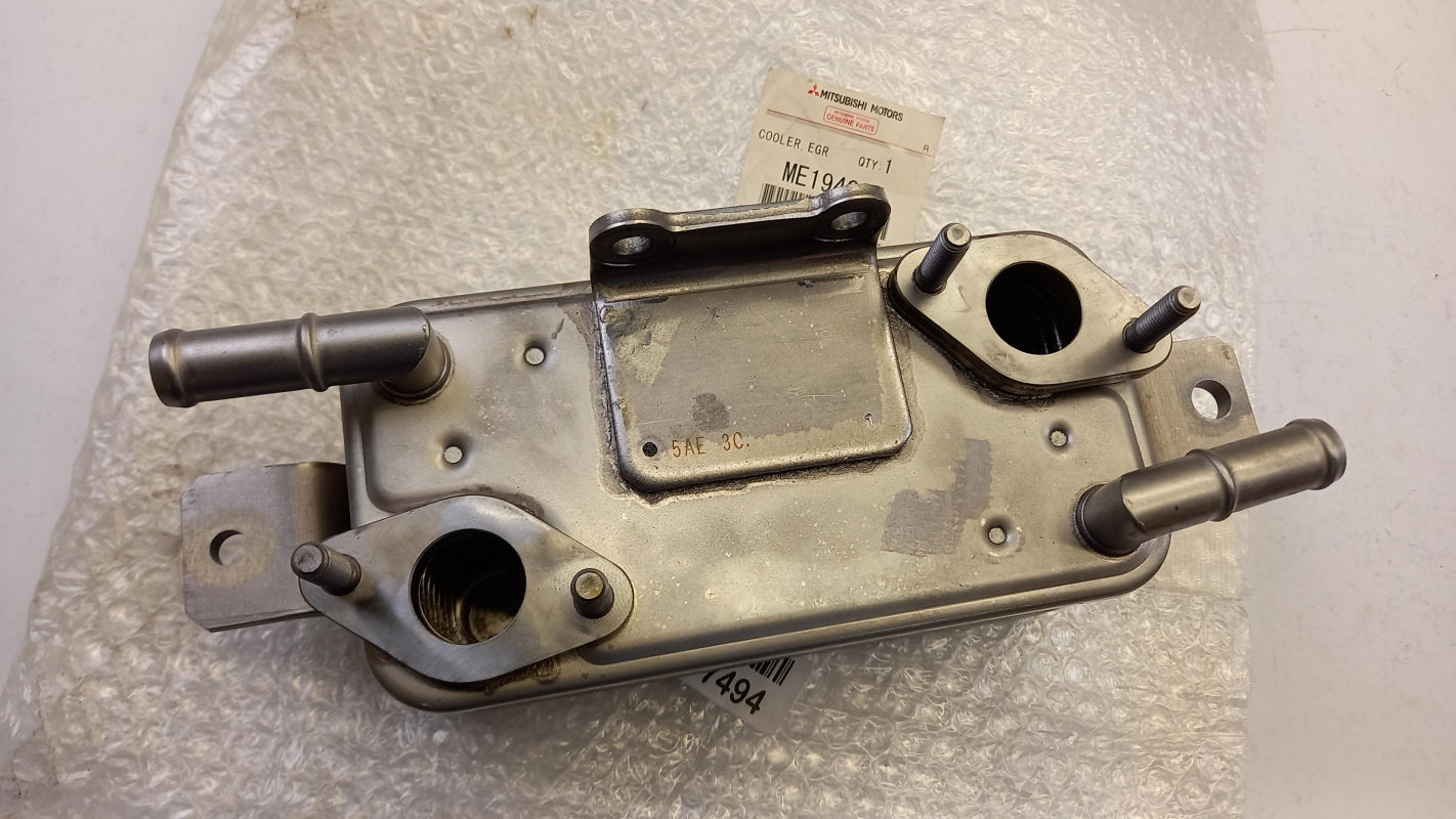 Original MITSUBISHI Pajero 2000-2006 AGR Kühler ME194027