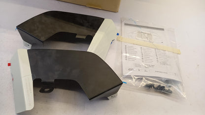 Original MITSUBISHI Mirage Spoilerecken-Set hinten Island-Weiß (W19) MZ331382