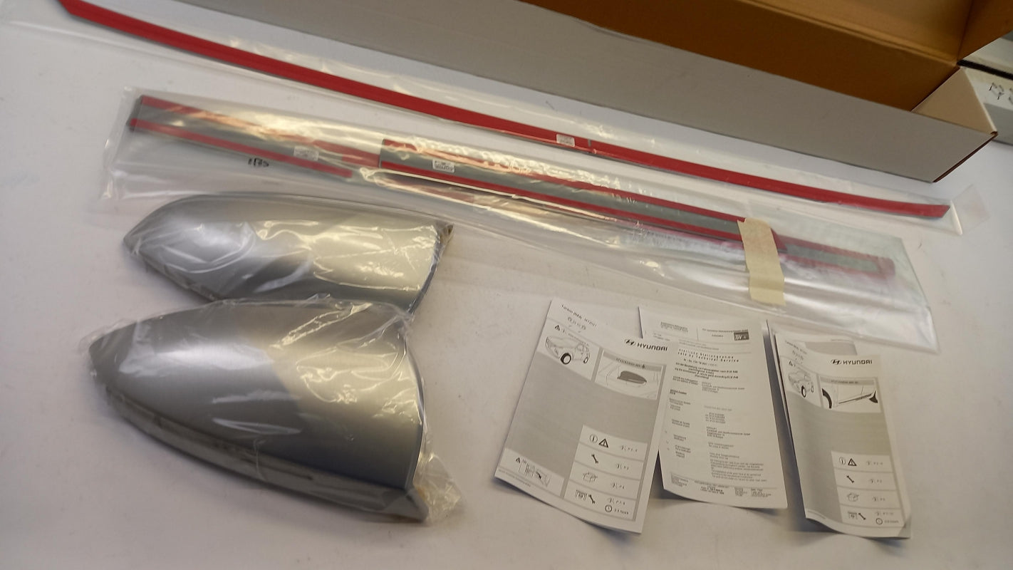 Original HYUNDAI Tucson Styling Kit N7300ADE00BR