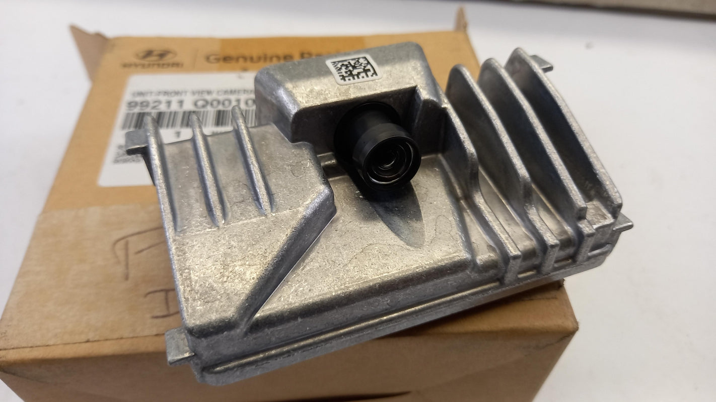 Original HYUNDAI i20 (2020-) Frontkamera 99211Q0010