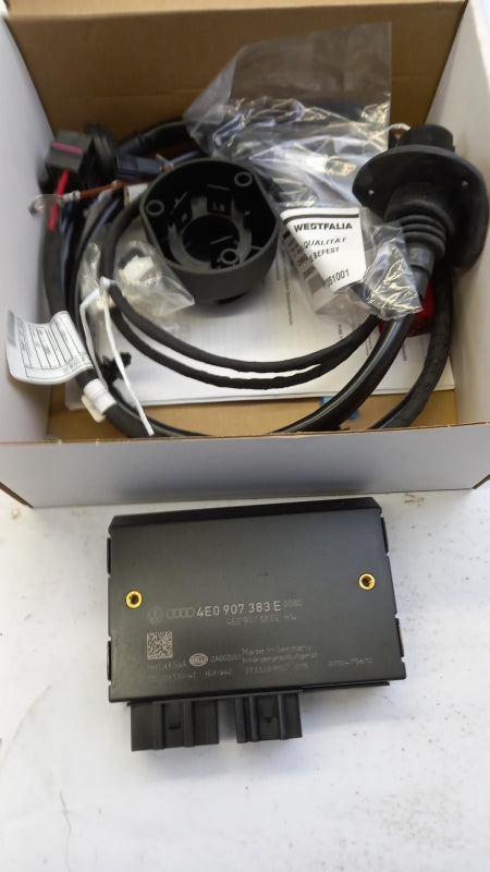 Original AUDI Q7 (2007-2009) Anhängerkupplung Elektrosatz 13-Polig 4L0055204A