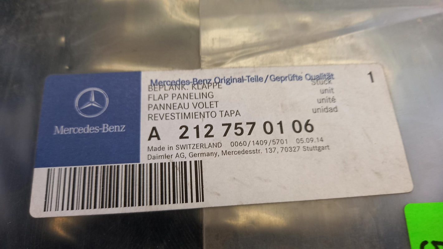 Original MERCEDES-BENZ E-klasse W212 Tankklappe A2127570106