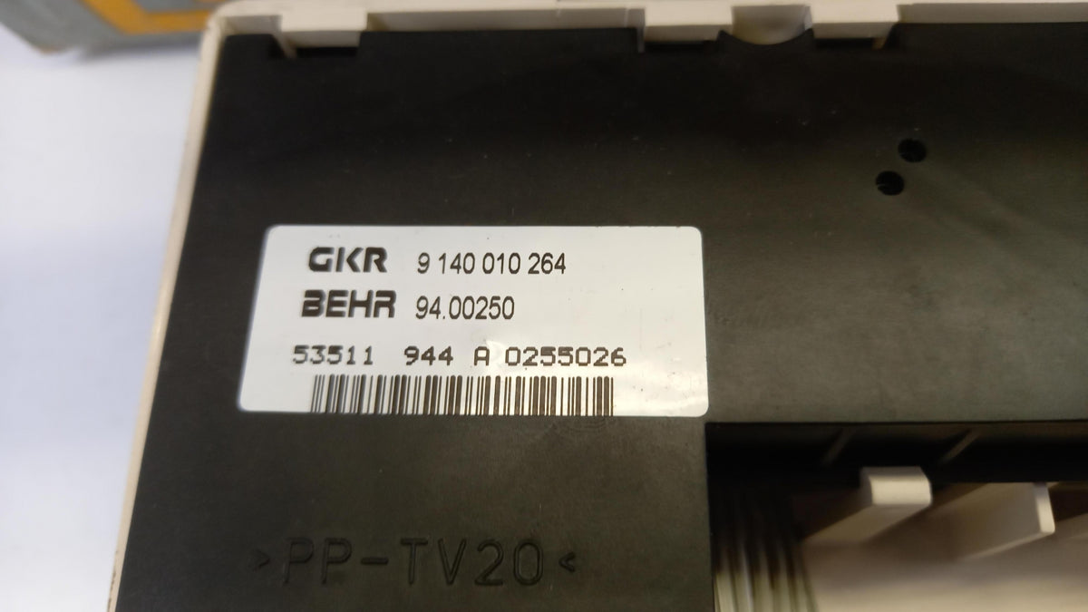 Original RENAULT Laguna I 93-01 Heizungsbetätigung Klimabedienteil 7701050718