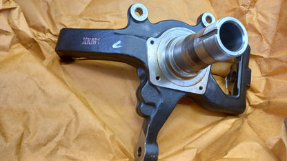 Original HYUNDAI H-1 96-06 Starex Achsschenkel vorne links 567164A550