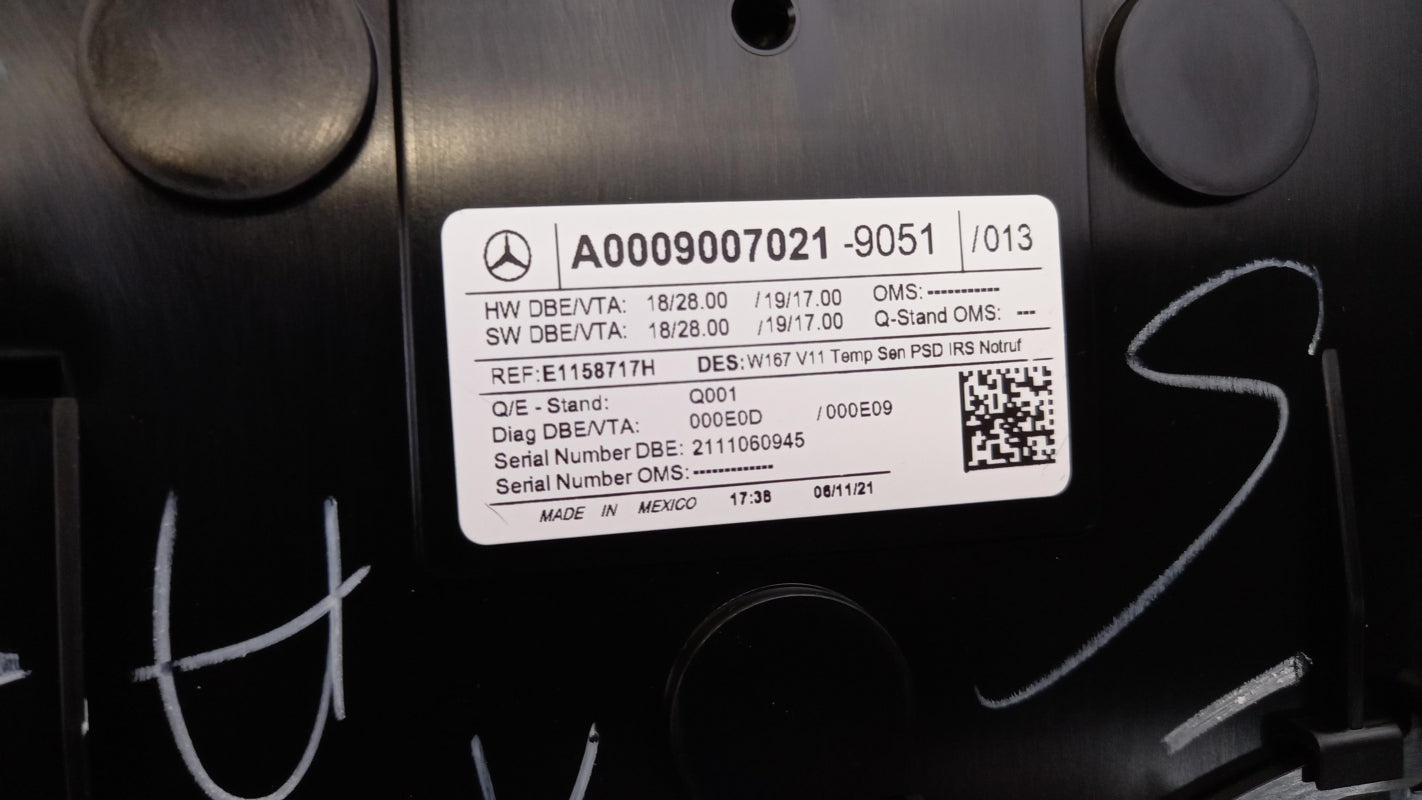 Original MERCEDES-BENZ GLE-Klasse 2020 Innenleuchte A00090070219051