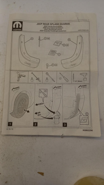 Original OE FIAT Schmutzfänger 82214643AE