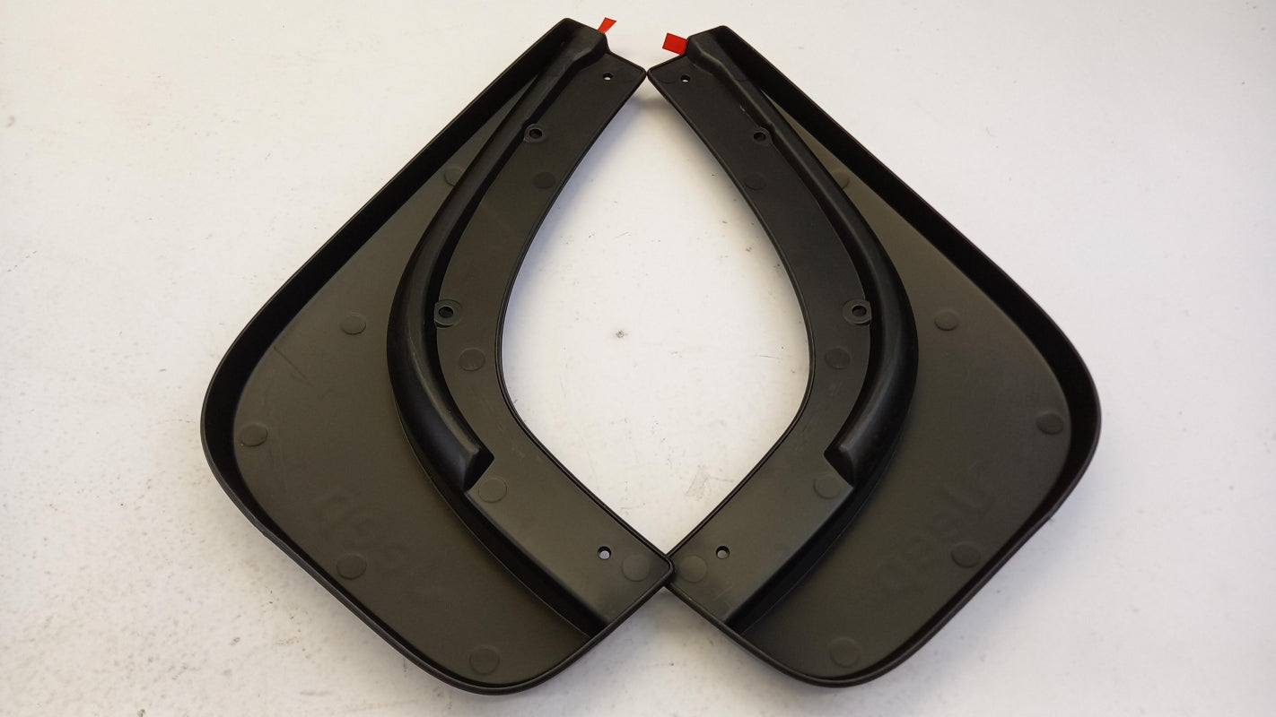 Original OE FIAT Schmutzfänger 82214643AE