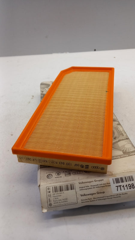 Original AUDI A3 TT VW Eos Golf Jetta Passat SEAT Altea Luftfilter 06F133843A