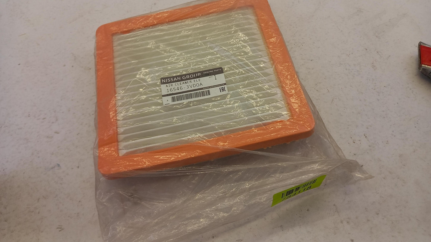 Original NISSAN Note (E12) '12- 1.5dCi Motor Luftfiltereinsatz 165463VD0A