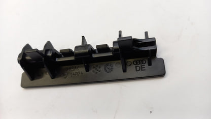 Original OE Volkswagen Halter 8S0853647