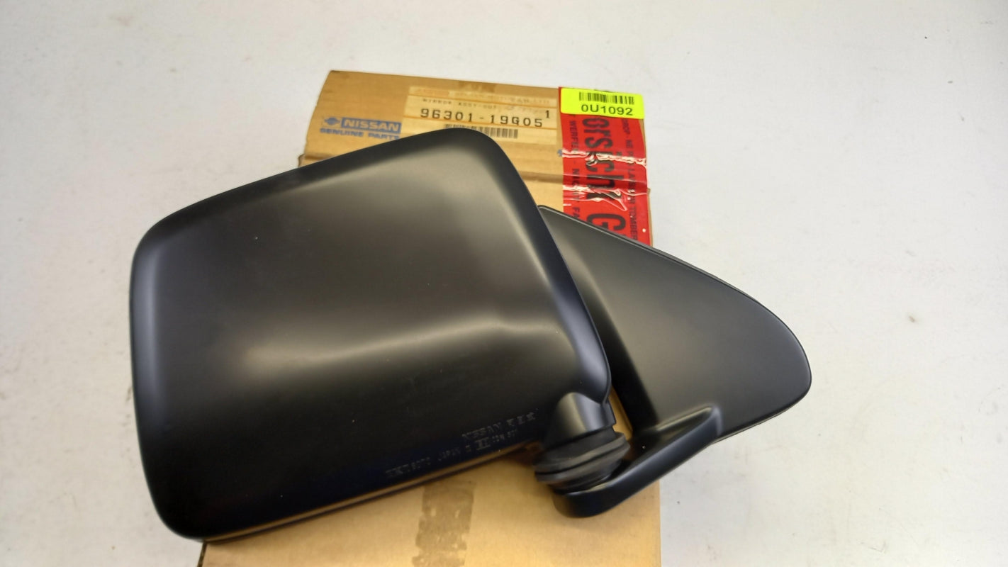 Original NISSAN King Cab (D21) 1985-1987 Außenspiegel Rechts 9630119G05