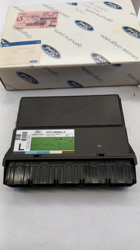 Original FORD Mondeo III Focus I Zentralverriegelung Steuergerät 1349090