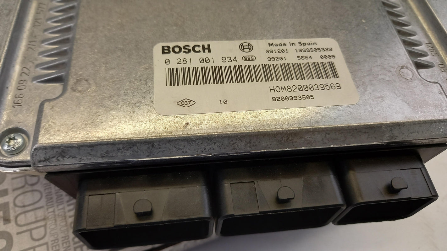 Original RENAULT Megane 1.9 DCI Motorsteuergerät 8200393505