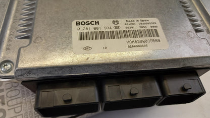 Original RENAULT Megane 1.9 DCI Motorsteuergerät 8200393505