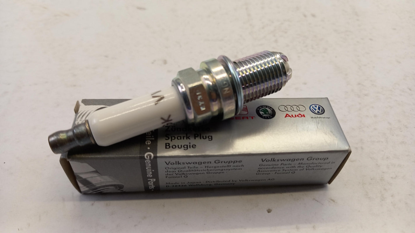 Original AUDI A3 09-13 VW Golf VI Passat 08-12 Zündkerze 1.4-2.0L 06H905604