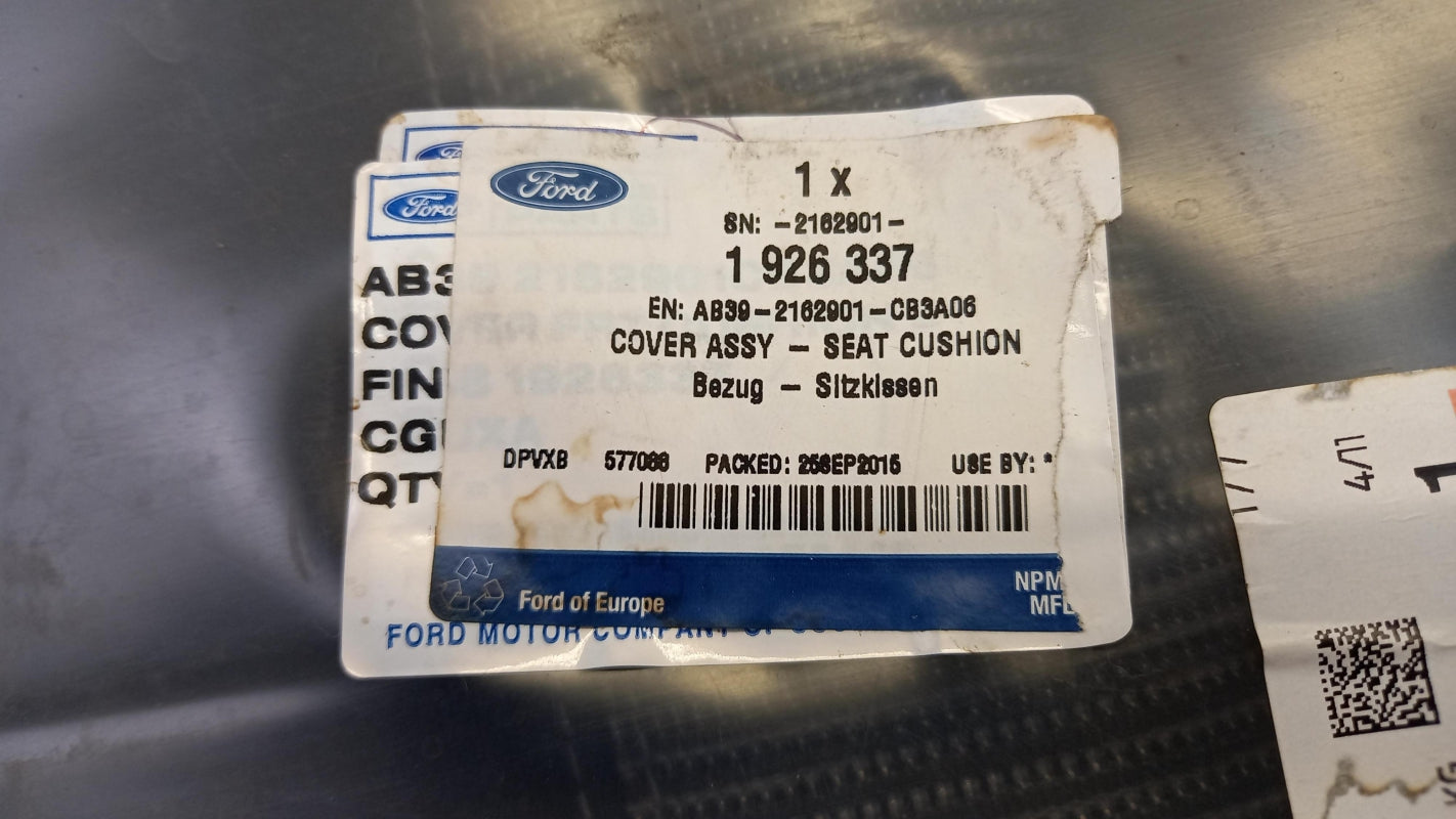 Original OE FORD Sitzbezug 1926337