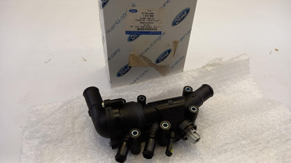 Original FORD Focus Fiesta Ka Escort Mondeo 1.3/1.6i Thermostatgehäuse 1212852