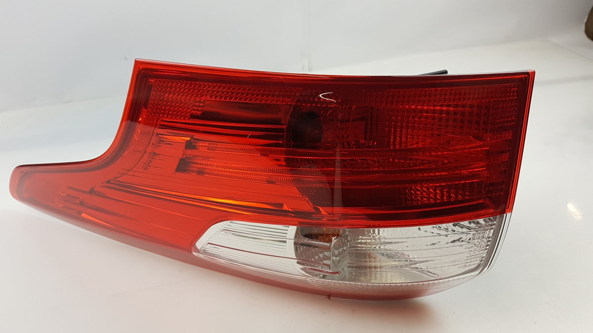 Original FORD Focus III '11-'18 Heckleuchte Rücklicht aussen rechts 1785519