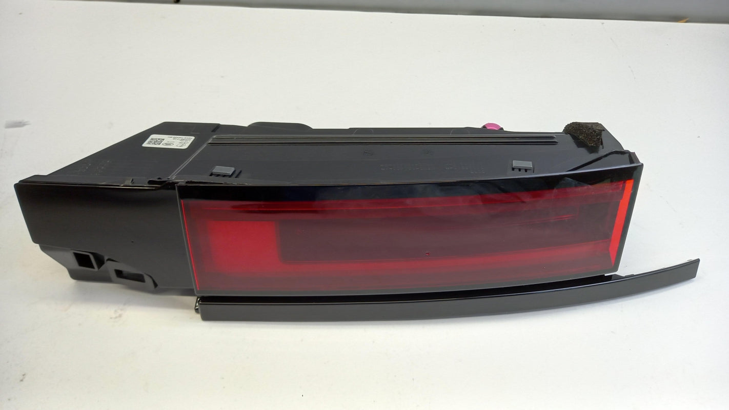Original LAND ROVER Range Rover Sport 2023> Heckleuchte rechts LR187481