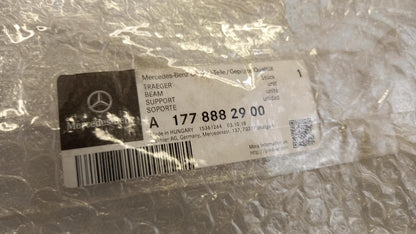 Original MERCEDES-BENZ A-Klasse W177 AMG Kühlergitter Vorne A1778882900