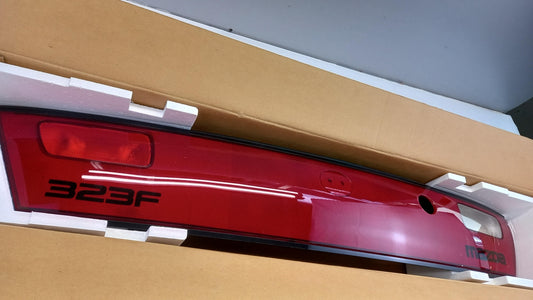 Original MAZDA 323F Bremsleuchte BC6A50850A