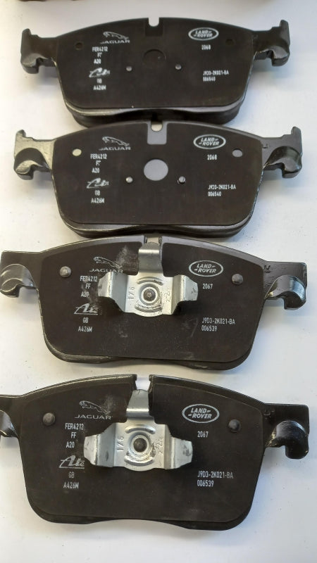 Original JAGUAR I-Pace (X590) 2018> Bremsbeläge Bremsklötze vorne J9D1199