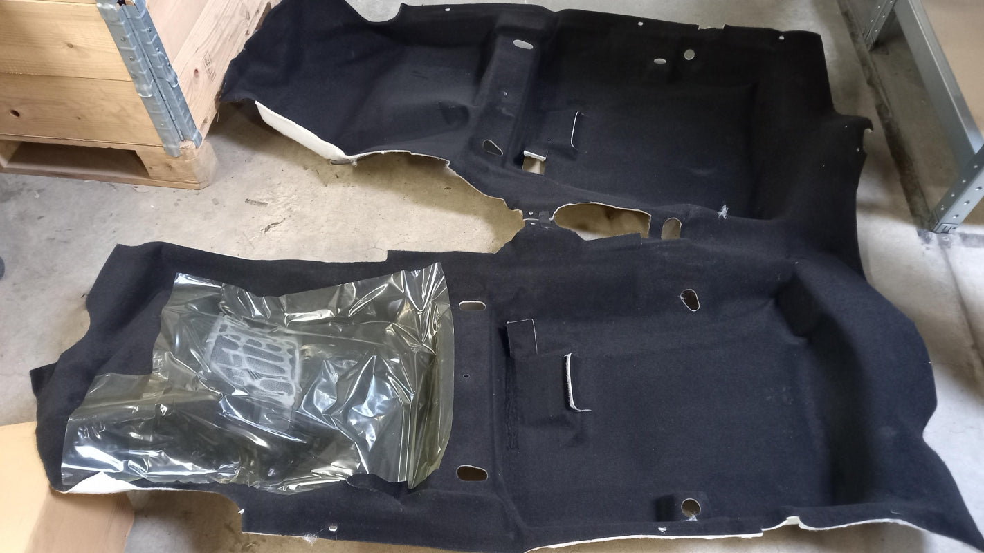 Original MAZDA 3 2006< Bodenviertel BP8J68670G02