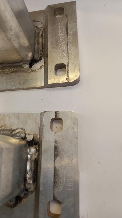 Original LAND ROVER Defender L663 Prallboxen Satz VPLEP0431