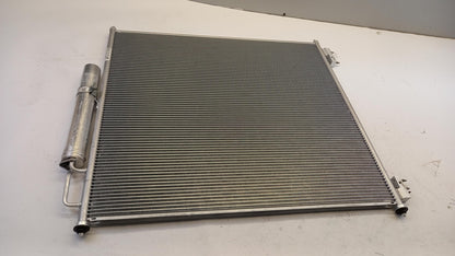 Original OE LAND ROVER Klimakondensator LR137975