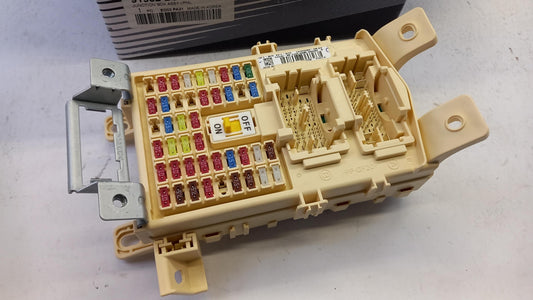 Original HYUNDAI I10 (2013-2016) Sicherungskasten 91952B9360