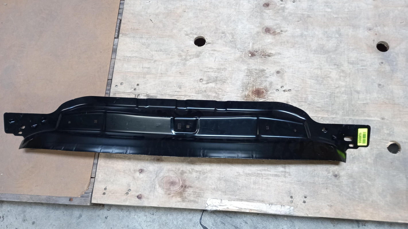 Original JAGUAR F-Pace 2017-2023 Heckblech Hinten T4A1356