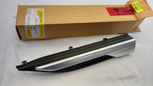 Original RANGE ROVER Evoque L538 Seintenverkleidung vorne links LR027321