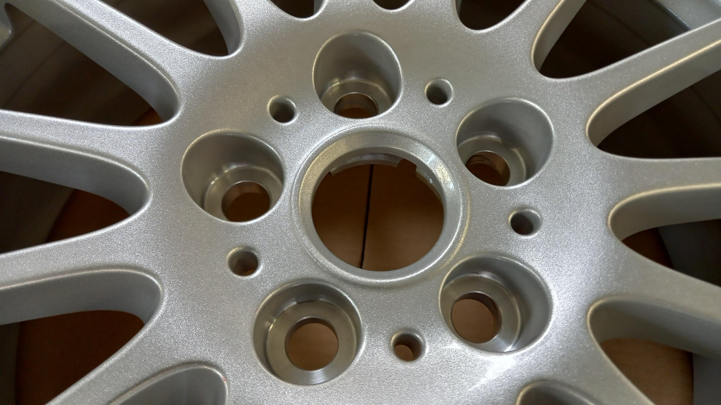 Original JAGUAR XE Range (X760) 2015> 6.5J*R17 Felge T4N3704