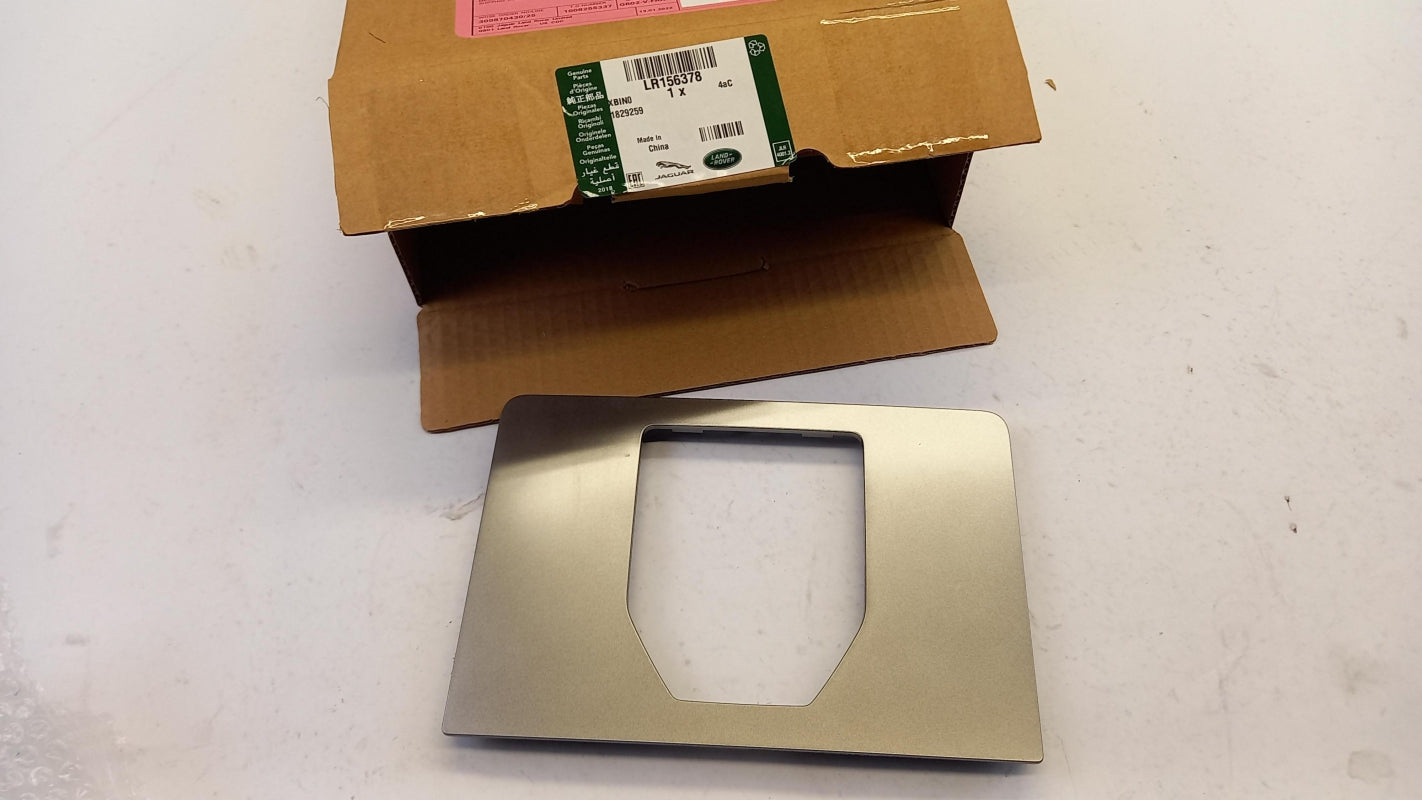 Original RANGE ROVER Evoque L551 Mittelkonsole Blende LR156378
