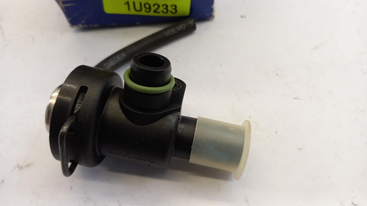 Original VOLVO S40 V40 (2000-2004) Ventil 8658093