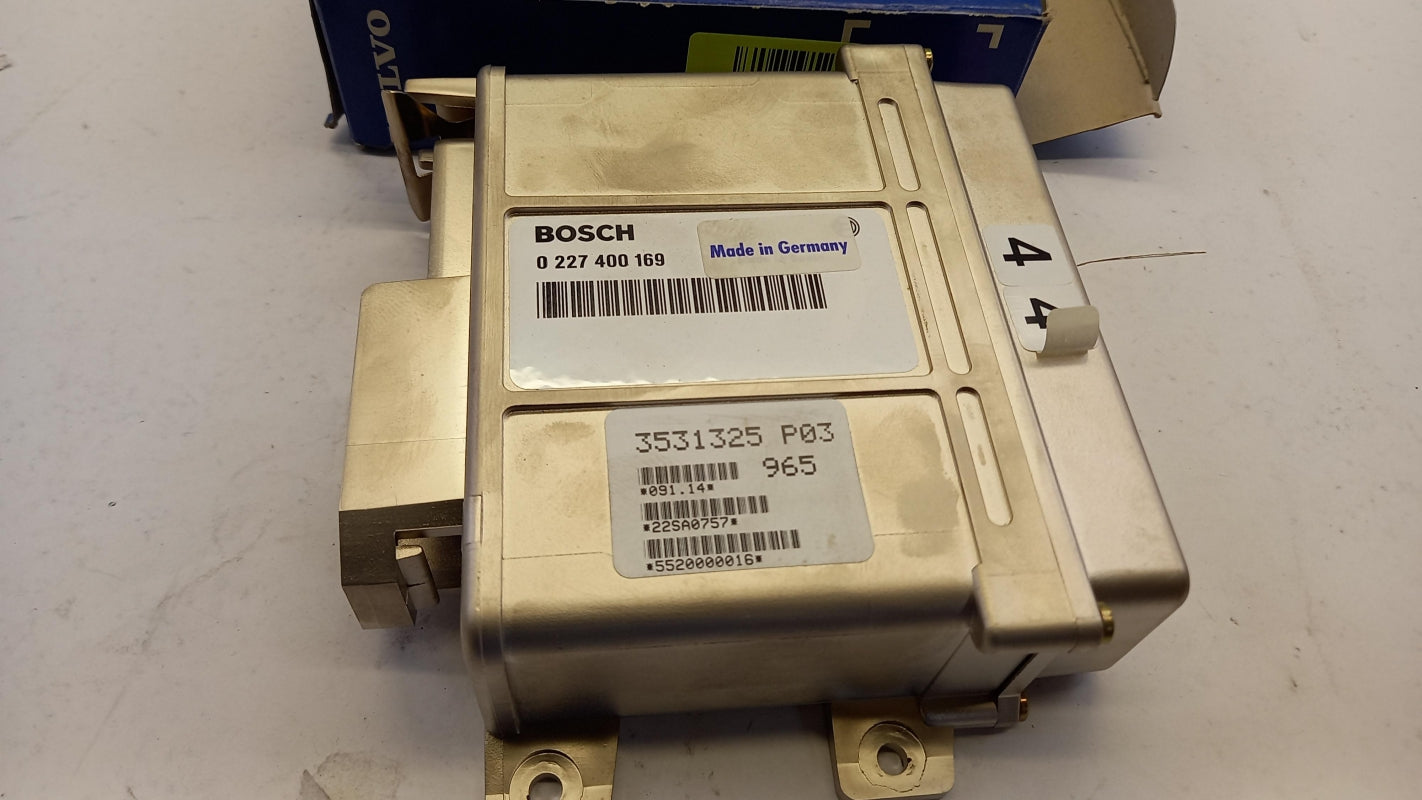 Original VOLVO 240 260 740 940 Zündung Steuergerät 3531325