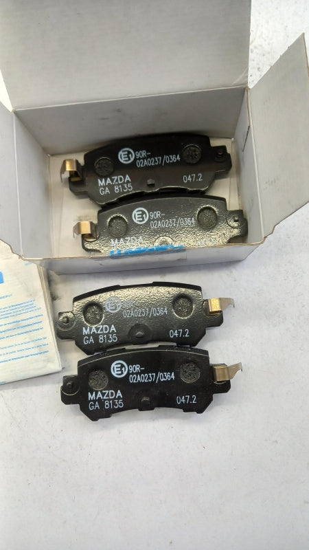 Original MAZDA CX-5 (KE) Bremsbeläge Bremsklötze hinten K0Y12648ZC9C