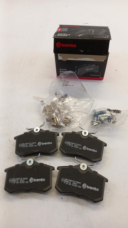 BREMBO für AUDI SEAT VW Golf IV Bremsbeläge hinten P85020