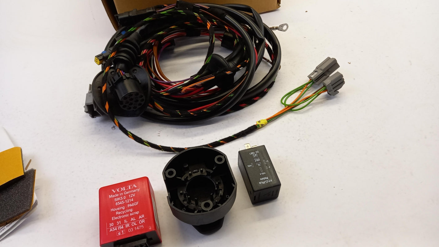 Original OE FORD tow bar electrical kit 1520928 