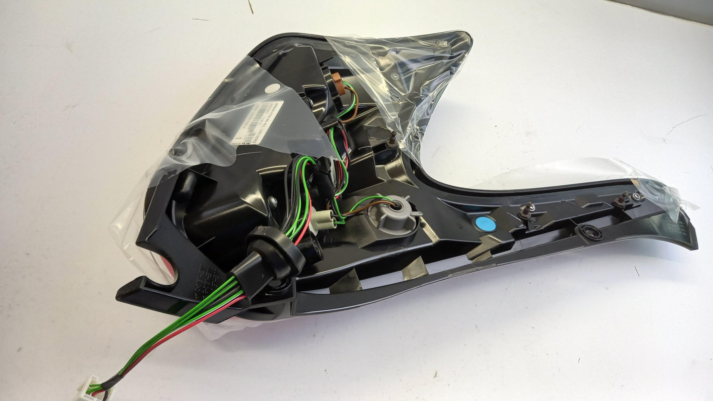 Original NISSAN Juke 2014-2018 Heckleuchte Rechts 26550BV80B