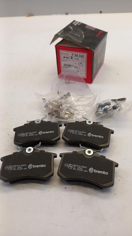 BREMBO für AUDI SEAT VW Golf IV Bremsbeläge hinten P85020