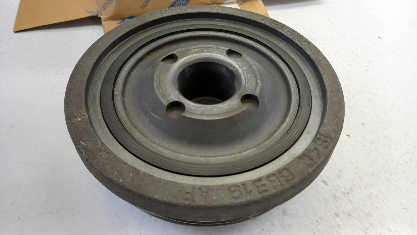 Original FORD Focus Fiesta Mondeo Transit Kurbelwelle Riemenscheibe 1151392