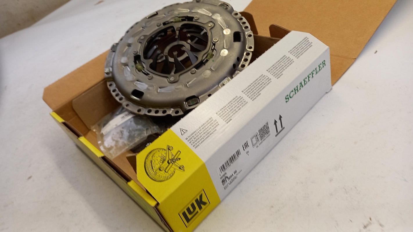 LUK Kupplungssatz für AUDI A3 SEAT SKODA VW Golf 5 6 Passat Jetta Eos 623309400