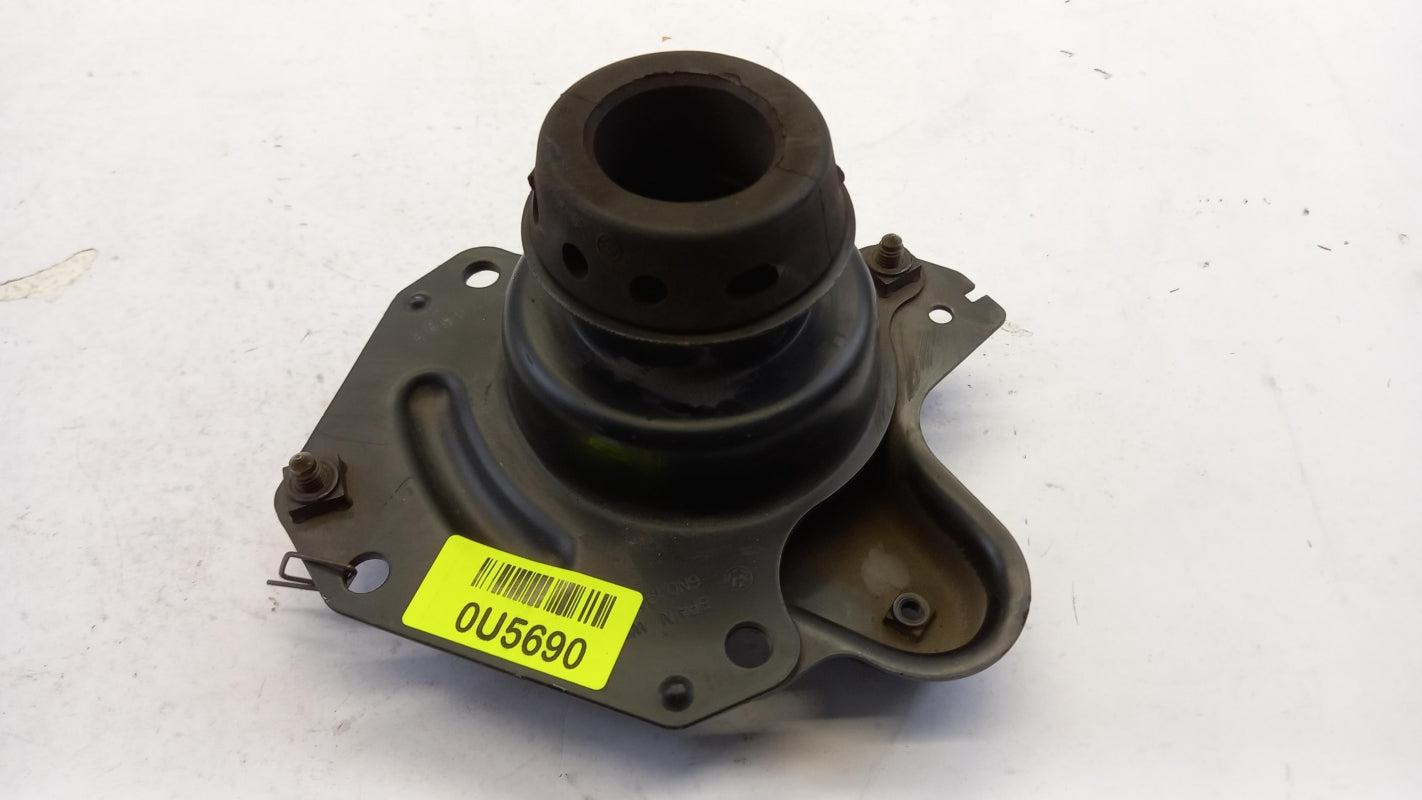 Original VOLKSWAGEN Polo Derby Vento 2000 Getriebelagerung 6N0199555B