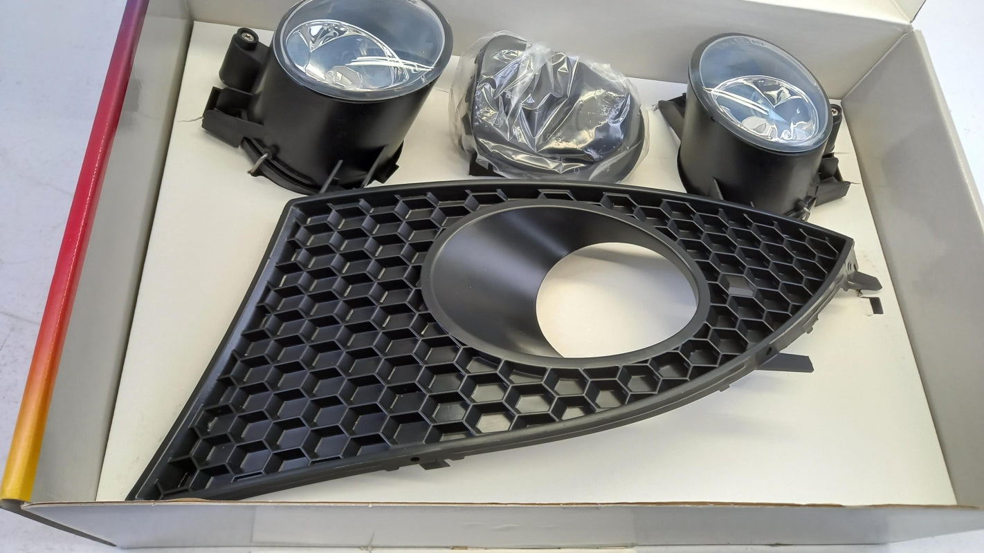 Original SEAT Altea Minivan 2004> Satz Halogen-Nebelscheinwerfer 5P1052160