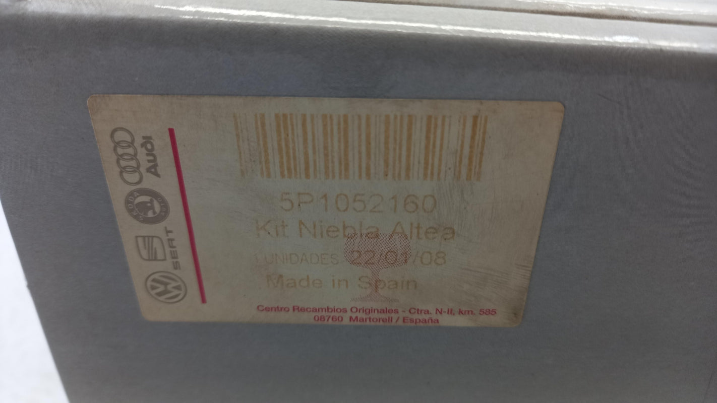 Original SEAT Altea Minivan 2004> Satz Halogen-Nebelscheinwerfer 5P1052160