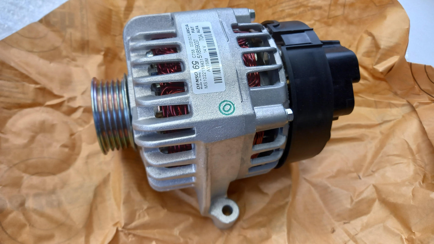 Original FIAT 500 Punto Idea Panda Doblo ALFA ROMEO Mito Lichtmaschine 51859037